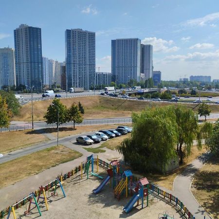 Apartamento Смарт Квартира Метро Теремки, Республіка, Нвц, Феофанія, Магеллан Kiev Exterior foto
